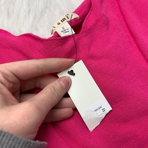 Francesca’s Hot Pink Scalloped Tank Top - Picture 3 of 4